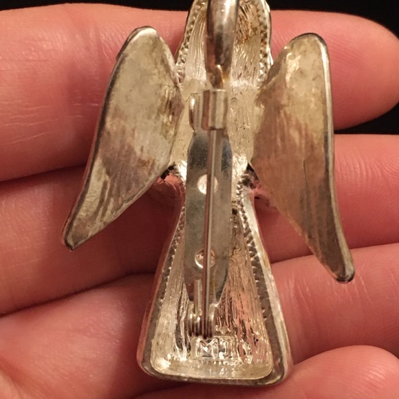 Jewelry - Vintage Silver Tone Angel Brooch Pin - Picture 7 of 10